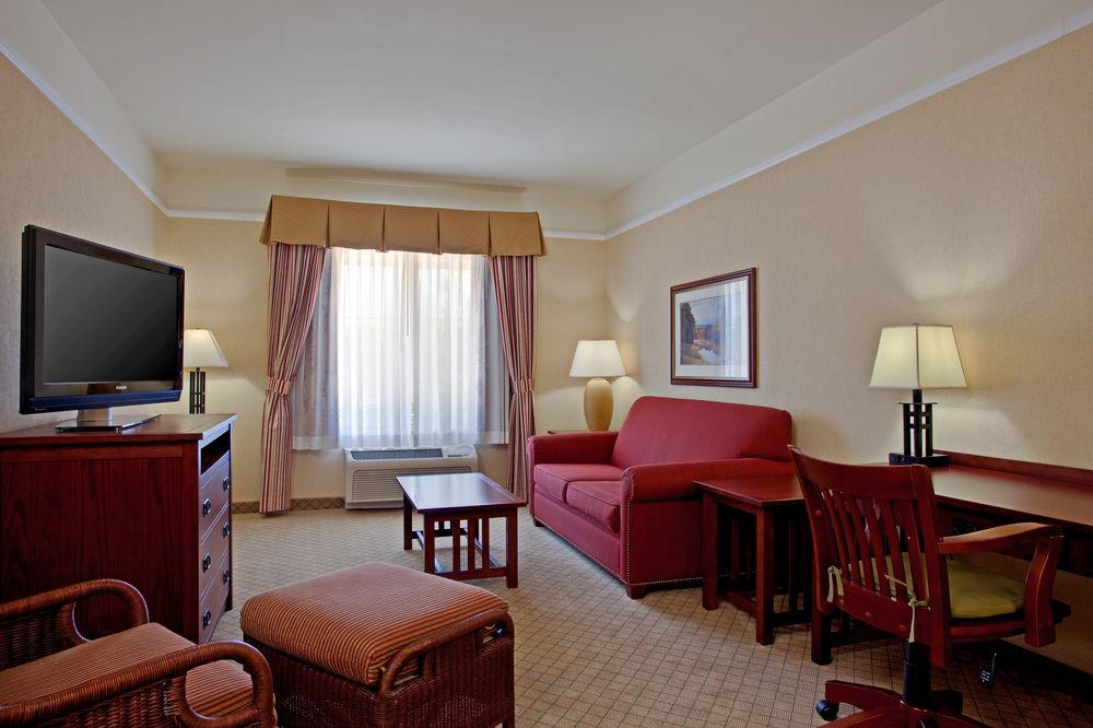 Holiday Inn Express Hotel & Suites San Dimas By Ihg Esterno foto