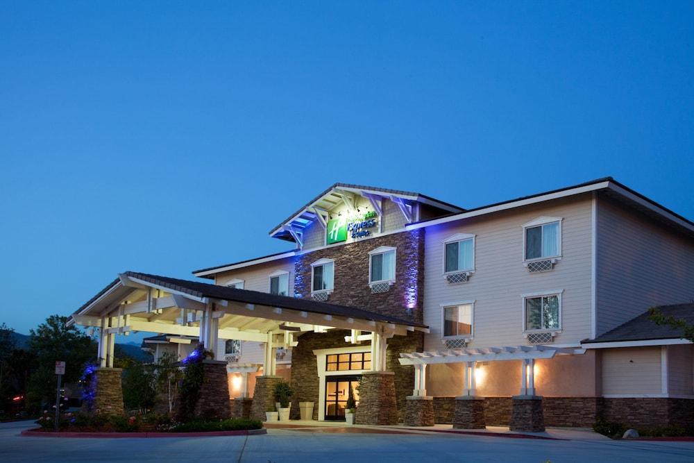 Holiday Inn Express Hotel & Suites San Dimas By Ihg Esterno foto